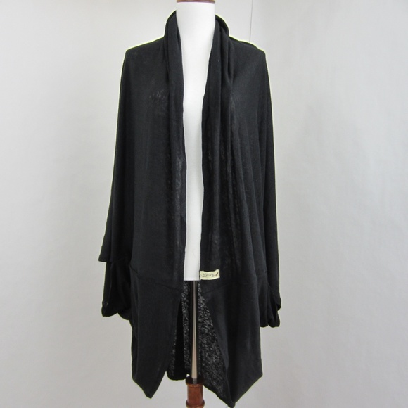 Cambodian Cover in Black, Multipurpose Wrap Poncho - Picture 2 of 8